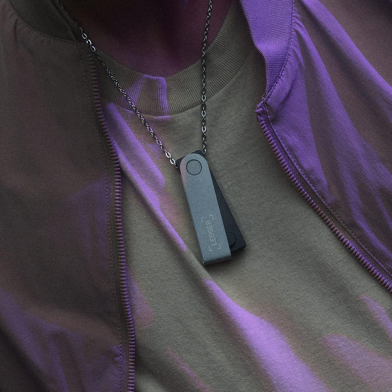 Nano X (Onyx Black) Crypto Hardware Wallet - Bluetooth - the Best Way to Securely Buy, Manage and Grow All Your Digital Assets